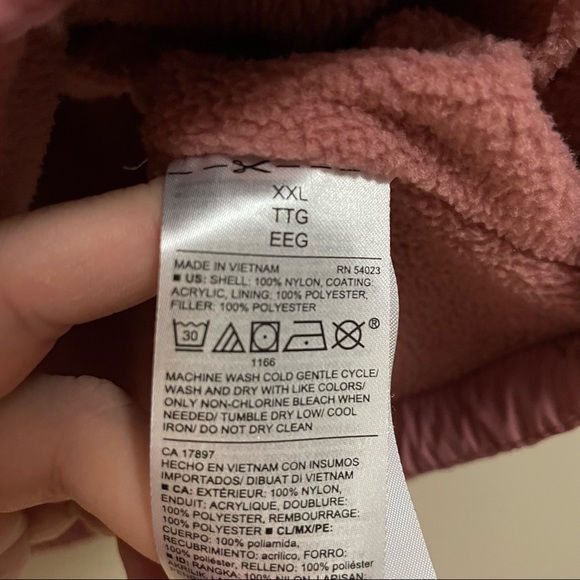 Old Navy Puffer Vest - Blush Pink - Size XXL - Picture 4 of 4